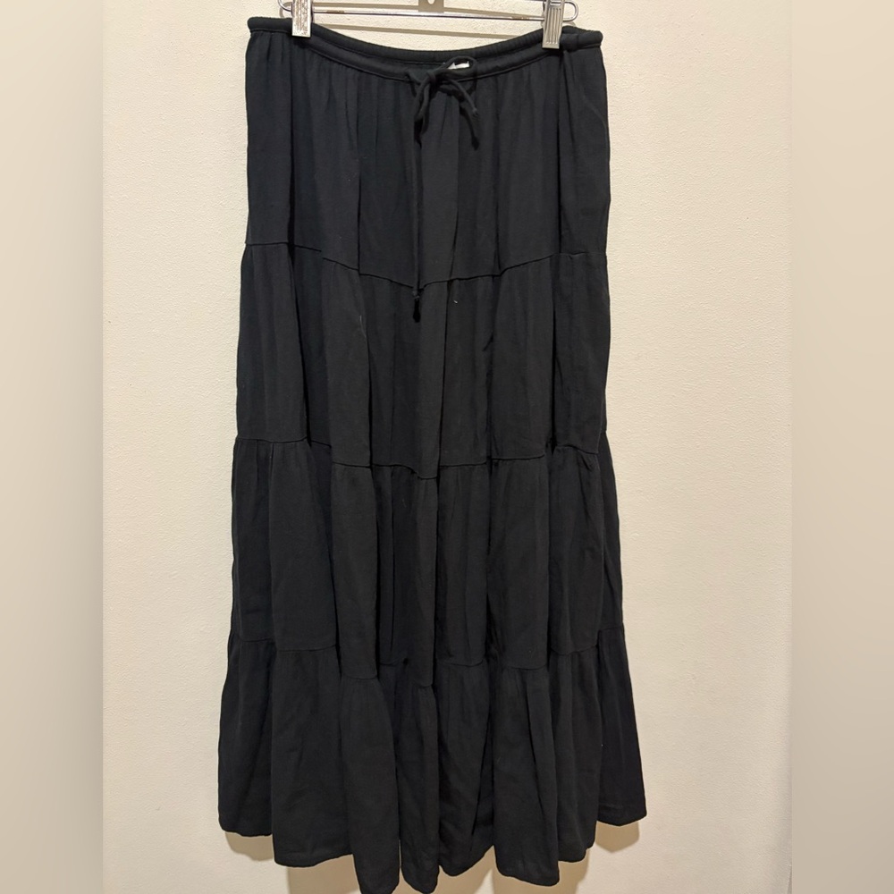 Aerie Elegant Black Tiered maxi Skirt